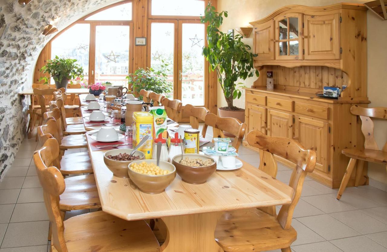 La Roche Du Croue Bed and breakfast